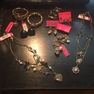 LARGE Lot of Betsey Johnson Jewelry!! Brand new!!